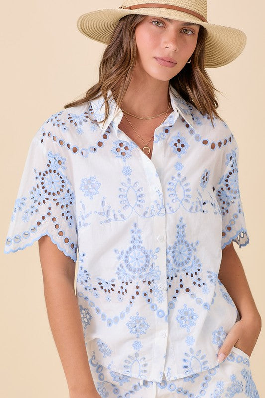 Eyelet Scallop Up Collar Top